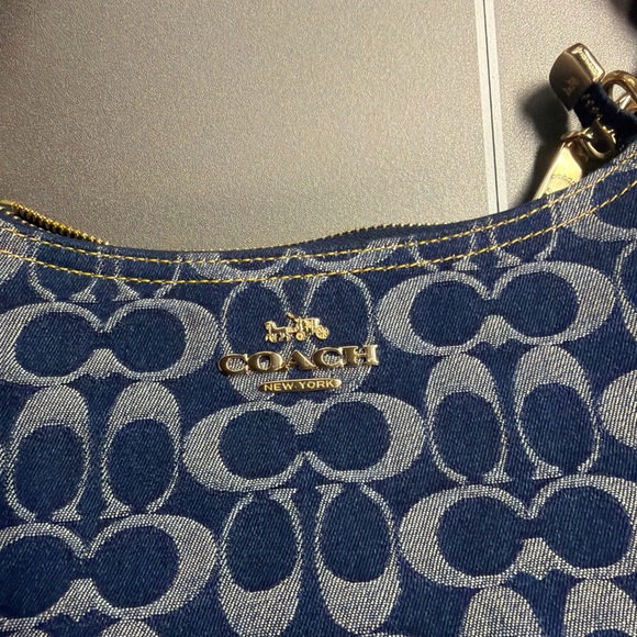 Blue Coach Teri Shoulder Bag In Signature Denim - Picture 2 of 7